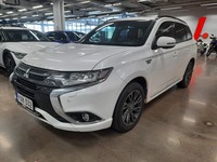 Mitsubishi Outlander PHEV vaihtoauto