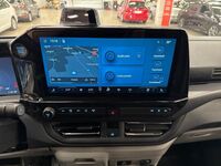 Ford Tourneo Custom vaihtoauto