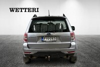Subaru Forester vaihtoauto