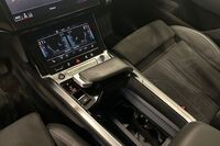 Audi Q8 e-tron vaihtoauto