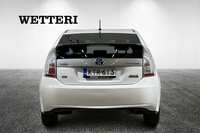 Toyota Prius Plug-in vaihtoauto