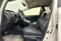 Toyota Prius Plug-in vaihtoauto