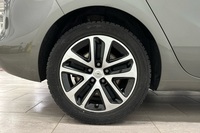 Opel Zafira vaihtoauto