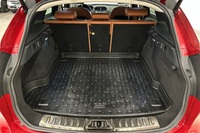 Jaguar F-PACE vaihtoauto