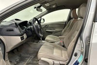 Honda Insight vaihtoauto