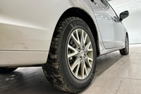 Honda Insight vaihtoauto