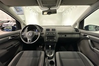 Volkswagen Touran vaihtoauto