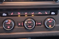 Volkswagen Caravelle vaihtoauto