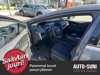 Toyota Prius Plug-in vaihtoauto