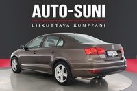 Volkswagen Jetta vaihtoauto