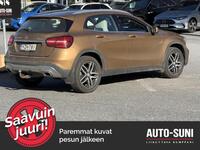 Mercedes-Benz GLA vaihtoauto