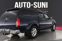 Nissan Navara vaihtoauto