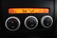 Nissan Navara vaihtoauto