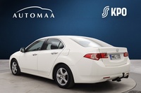 Honda Accord vaihtoauto