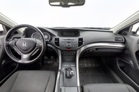 Honda Accord vaihtoauto