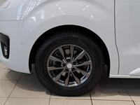 Toyota Proace Verso vaihtoauto