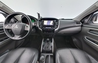 Mitsubishi L200 vaihtoauto