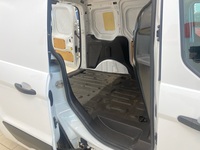 Ford Transit Connect vaihtoauto