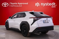 Toyota bZ4X vaihtoauto