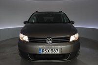 Volkswagen Touran vaihtoauto