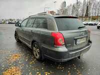 Toyota Avensis vaihtoauto