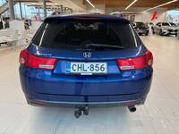Honda Accord vaihtoauto