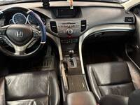 Honda Accord vaihtoauto
