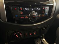 Nissan Navara vaihtoauto