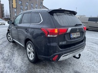 Mitsubishi Outlander PHEV vaihtoauto