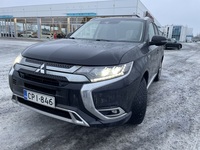 Mitsubishi Outlander PHEV vaihtoauto