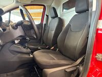Ford Transit Courier vaihtoauto