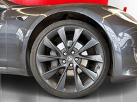 Tesla Model S vaihtoauto