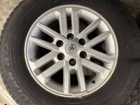 Toyota Hilux vaihtoauto