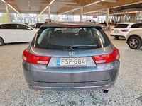 Honda Accord vaihtoauto