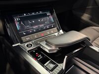 Audi Q8 e-tron vaihtoauto