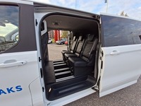 Ford Tourneo Custom vaihtoauto
