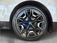 BMW iX vaihtoauto