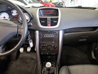 Peugeot 207 vaihtoauto