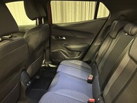 Peugeot e-2008 vaihtoauto