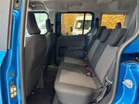 Ford Tourneo Courier vaihtoauto