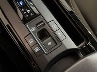 Toyota Prius Plug-in vaihtoauto