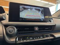 Toyota Prius Plug-in vaihtoauto