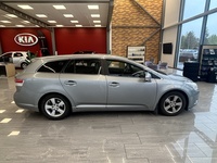 Toyota Avensis vaihtoauto