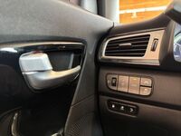 Kia Niro plug-in vaihtoauto