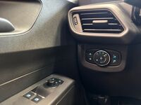 Ford Transit Courier vaihtoauto