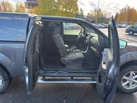 Nissan Navara vaihtoauto