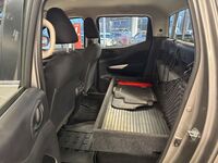 Nissan Navara vaihtoauto