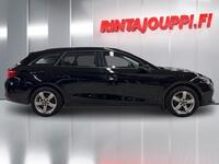 SEAT Leon Sportstourer vaihtoauto