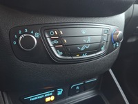 Ford Transit Courier vaihtoauto