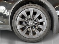Tesla Model X vaihtoauto
